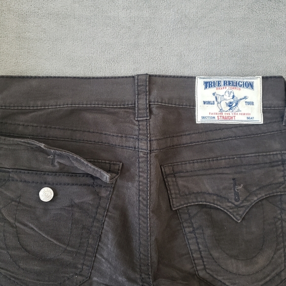 Levi's Corduroy Jean - Picture 8 of 12